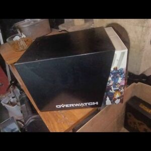 Overwatch Collector's Box